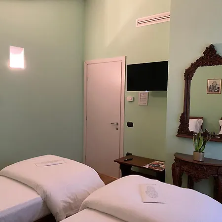 Värdshus Hacienda De Leon Isola della Scala