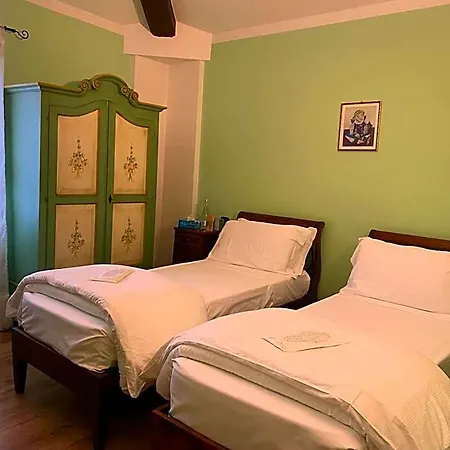 Hacienda De Leon Inn